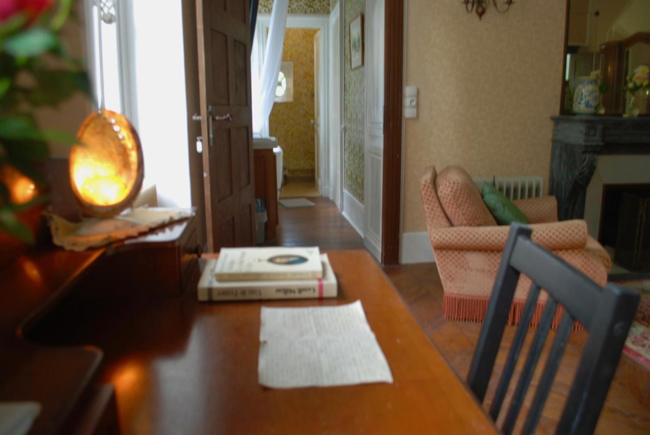 Yxie - Manoir Des Arts Bed & Breakfast Villeblevin Exterior foto