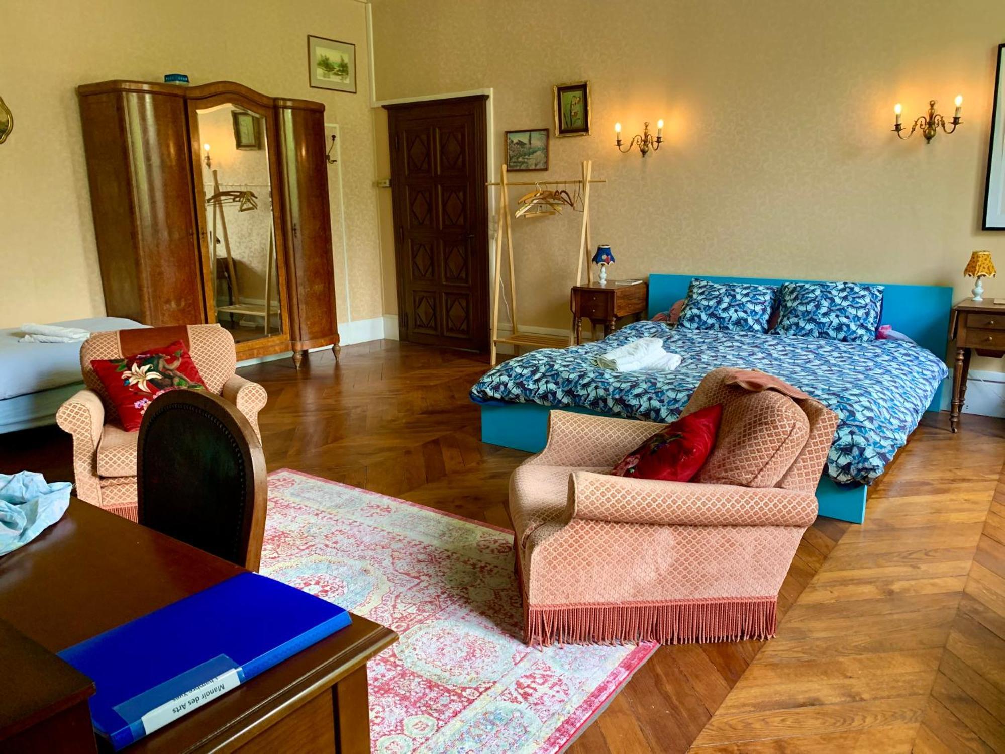 Yxie - Manoir Des Arts Bed & Breakfast Villeblevin Cameră foto